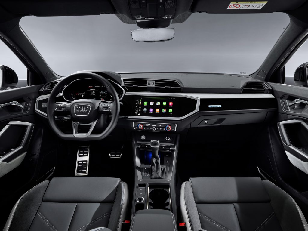 Audi Q3 Sportback 2019 interiér
