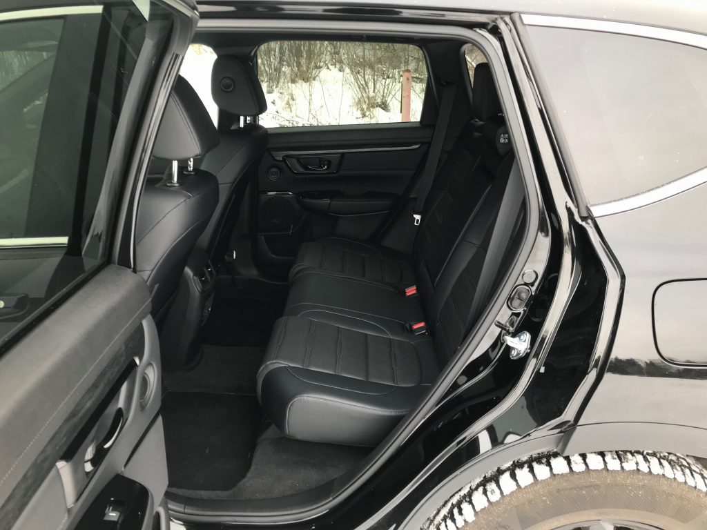 2021 Honda CR-V Hybrid Sport Line Black Edition test recenzia skúsenosti interiér