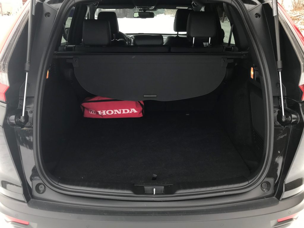 2021 Honda CR-V Hybrid Sport Line Black Edition test recenzia skúsenosti kufor