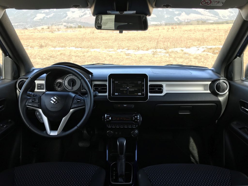 2021 Suzuki Ignis Hybrid GLX test recenzia skúsenosti interiér