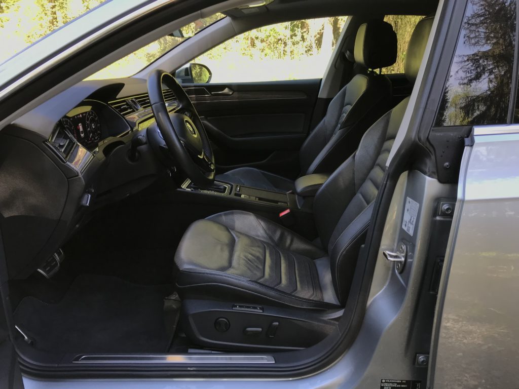 2018 Volkswagen Arteon 2.0 TSI test recenzia skúsenosti interiér