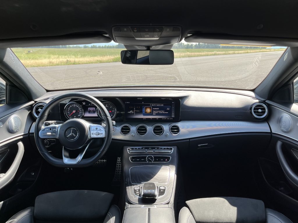 2019 Mercedes E 220 d W213 test recenzia skúsenosti interiér