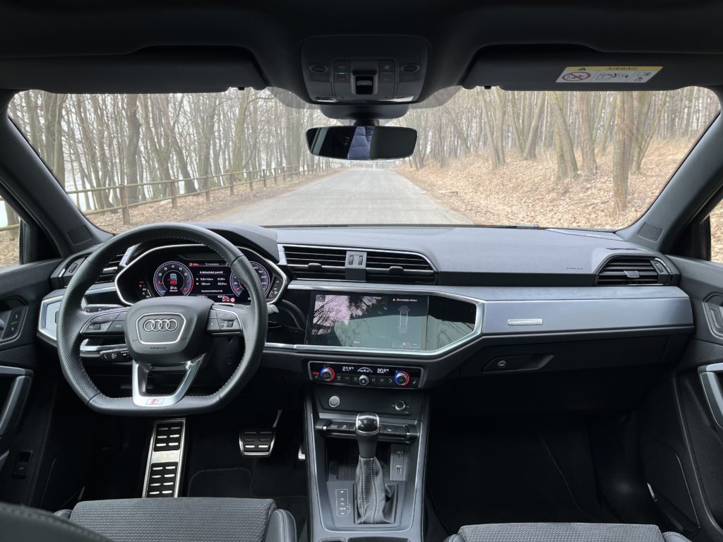 2020 Audi Q3 Sportback 45 2.0 TFSI test recenzia skúsenosti interiér