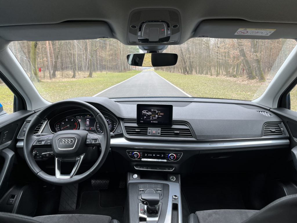 2020 Audi Q5 2.0 TDI Quattro test recenzia skúsenosti interiér