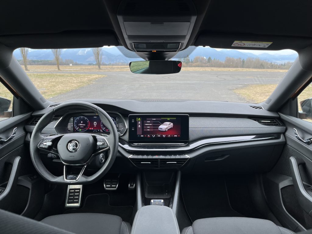 2023 Škoda Octavia 2.0 TSI 4x4 Sportline test recenzia skúsenosti