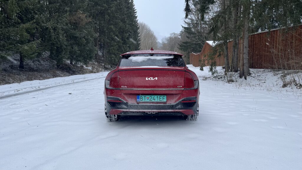 2024 KIA EV6 GT-Line test recenzia skúsenosti