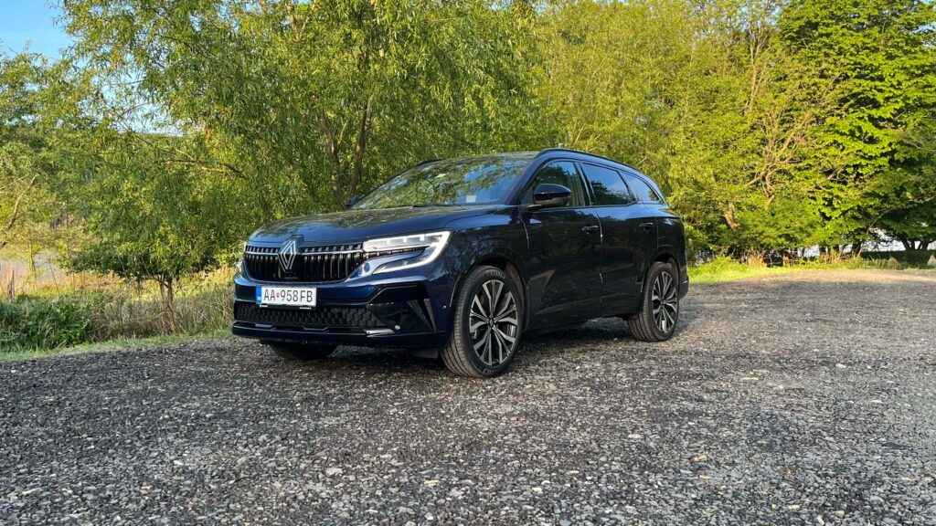 2024 Renault Espace E-Tech Hybrid test recenzia skúsenosti