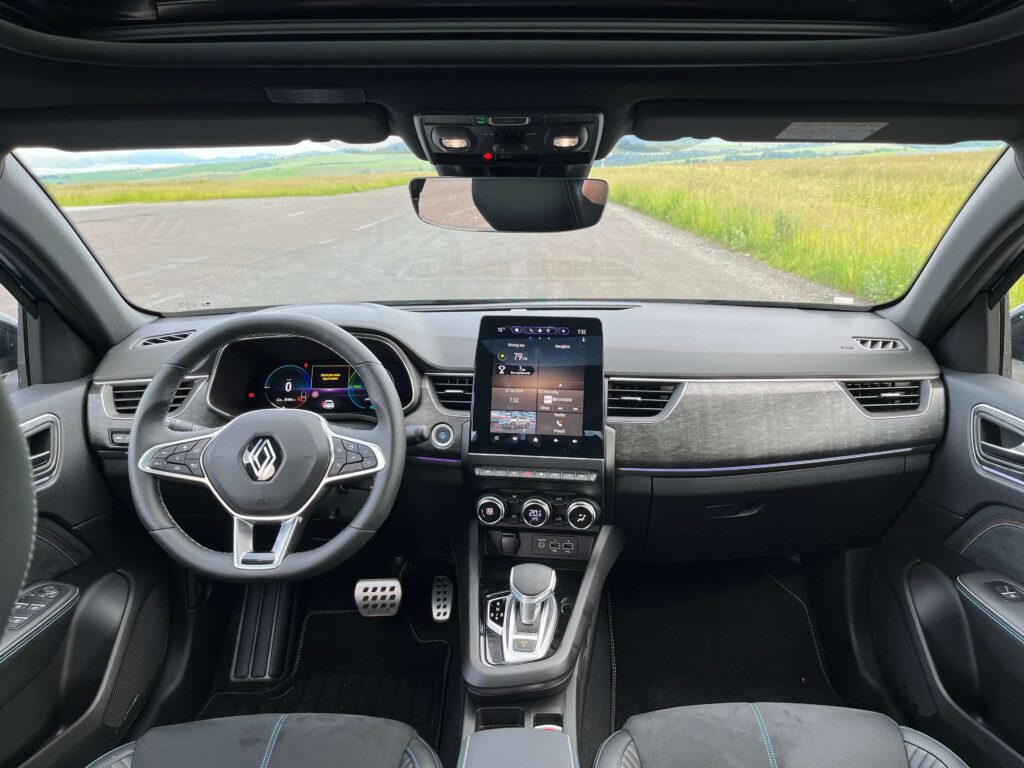 2024 Renault Arkana E-Tech Hybrid test recenzia skúsenosti interiér