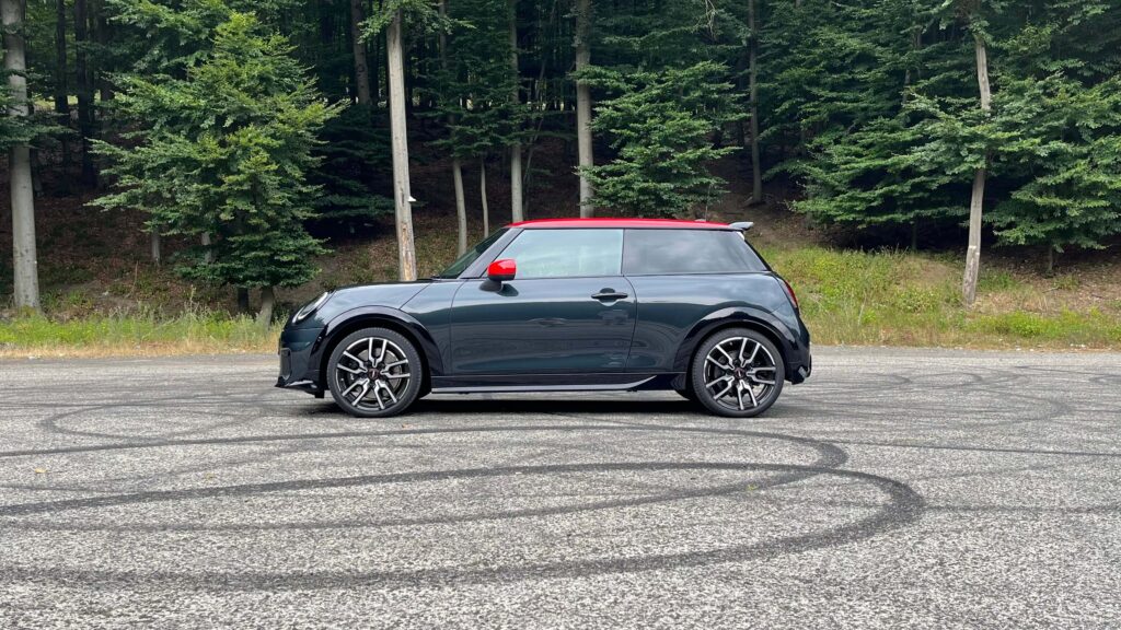 2024 Mini Cooper S test recenzia skúsenosti