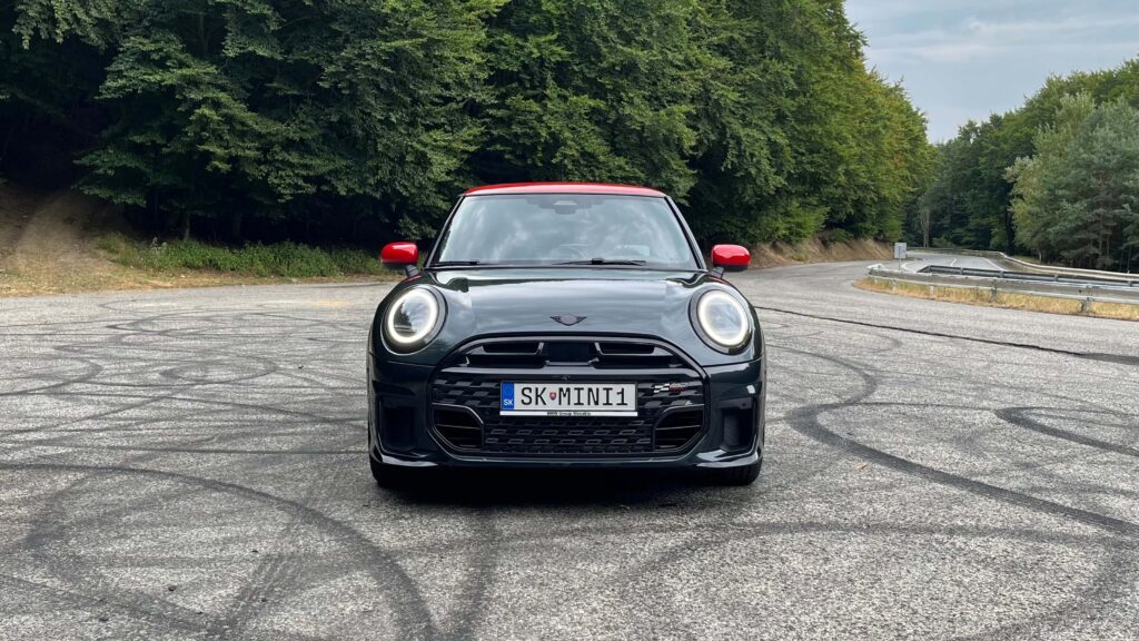 2024 Mini Cooper S test recenzia skúsenosti