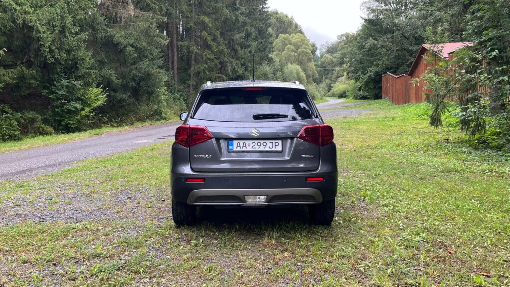 2024 Suzuki Vitara 1.4 BoosterJet Mild Hybrid 4x4 test recenzia skúsenosti