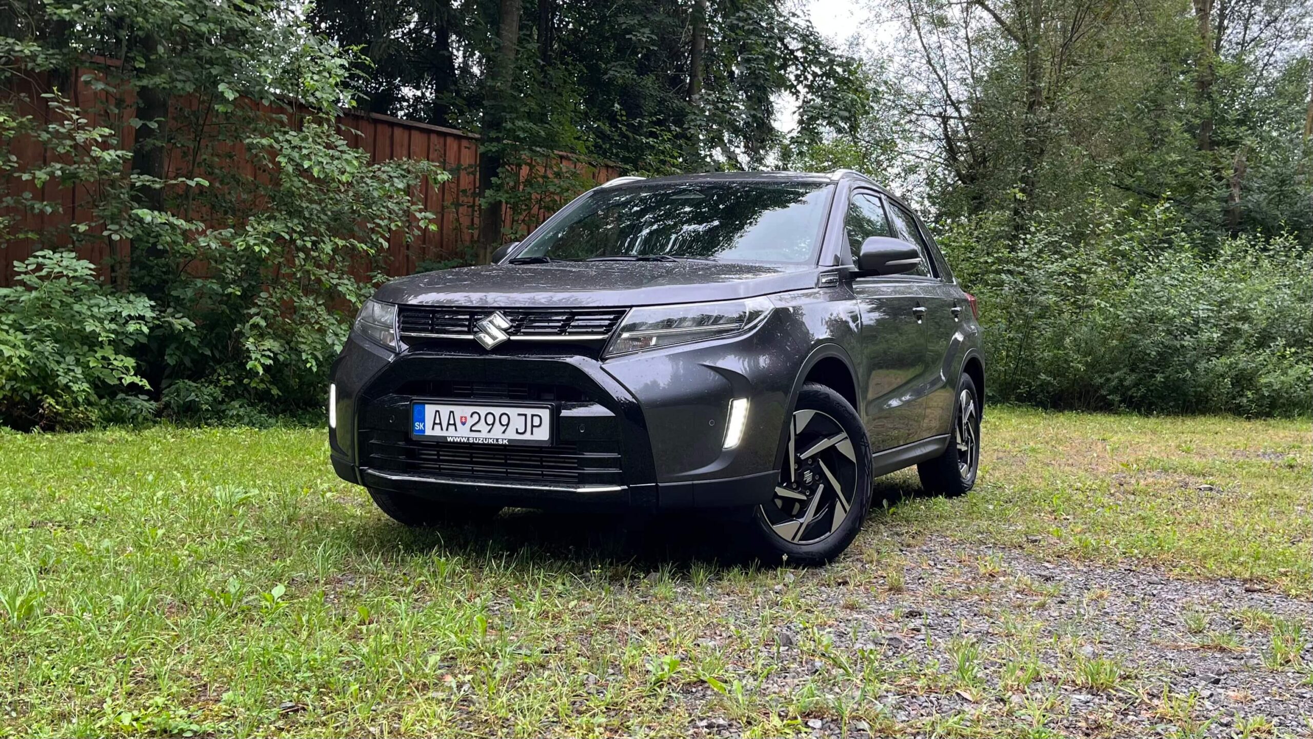 2024 Suzuki Vitara 1.4 BoosterJet Mild Hybrid 4x4 test recenzia skúsenosti