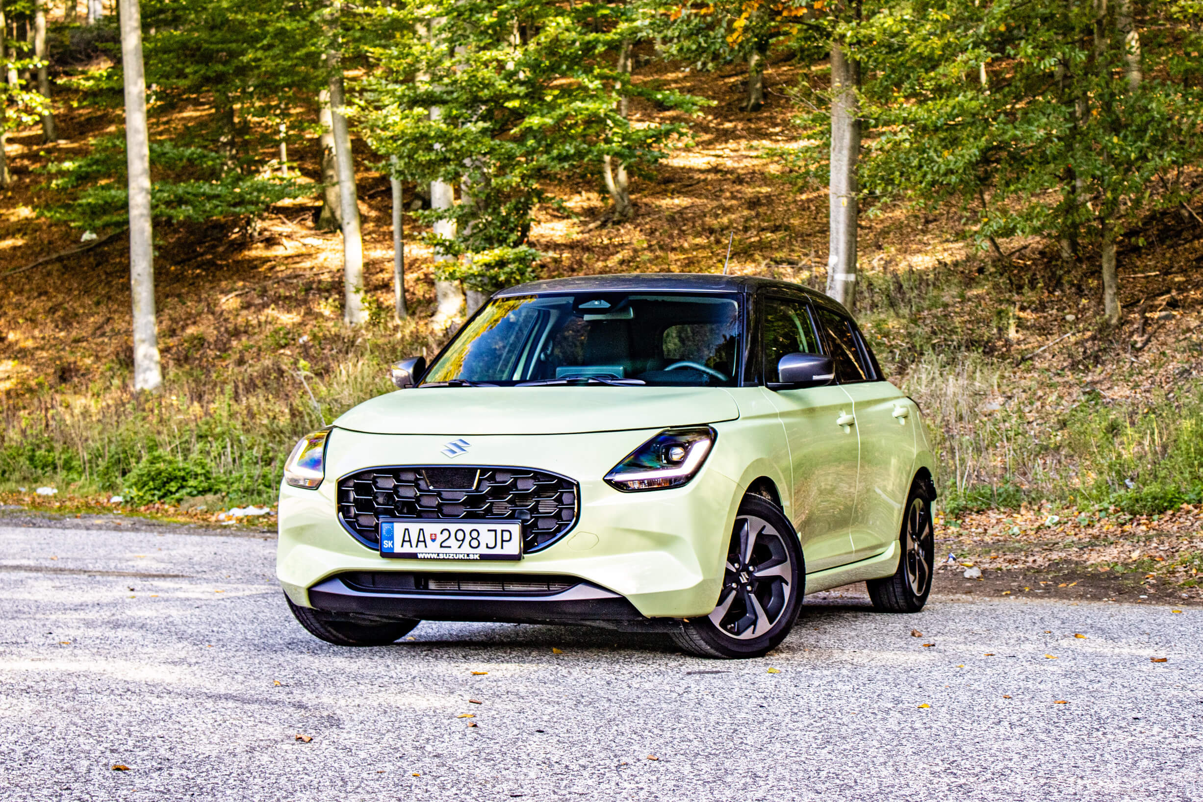 2024 Suzuki Swift 1.2 DualJet Hybrid test recenzia skúsenosti