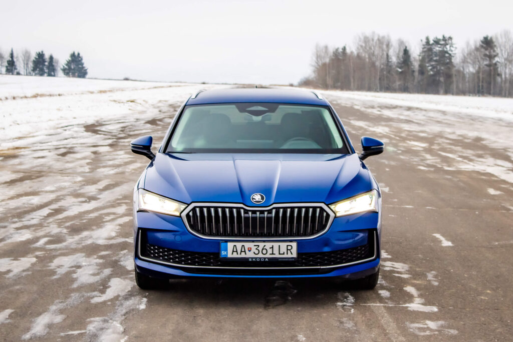 2025 Škoda Superb Combi 2.0 TDI 110 kW test recenzia skúsenosti