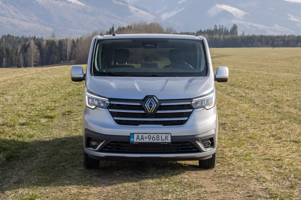 2025 Renault Trafic SpaceClass test recenzia skúsenosti