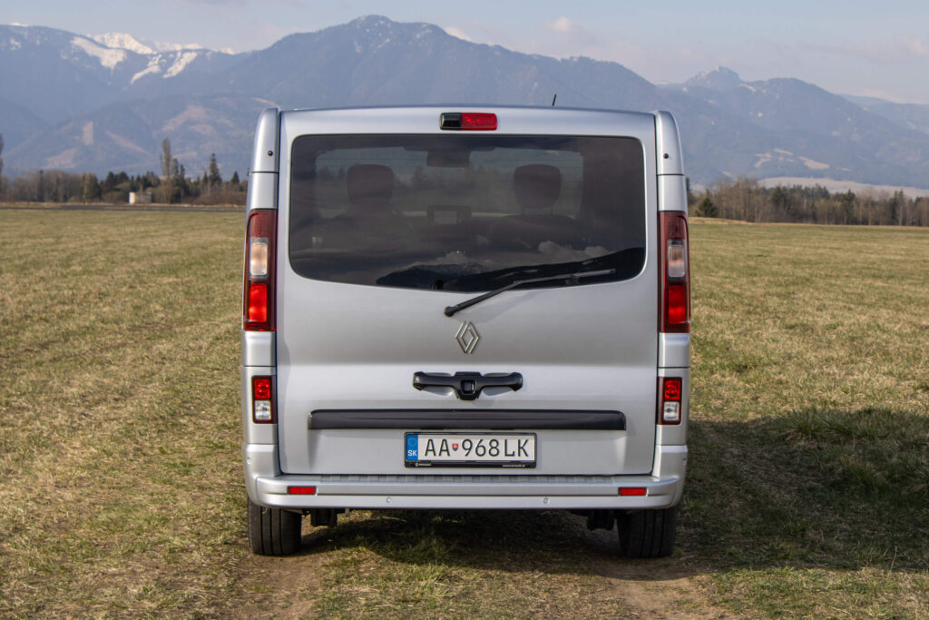 2025 Renault Trafic SpaceClass test recenzia skúsenosti