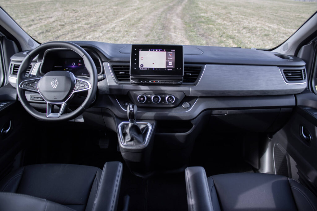 2025 Renault Trafic SpaceClass test recenzia skúsenosti interiér