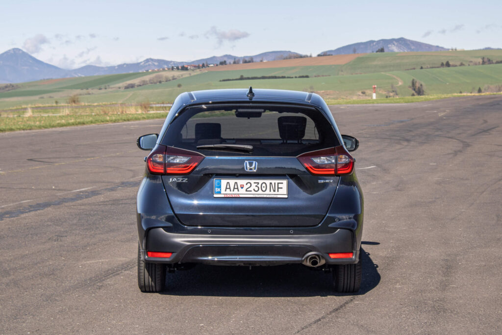 2025 Honda Jazz 1.5 i-MMD Hybrid test recenzia skúsenosti