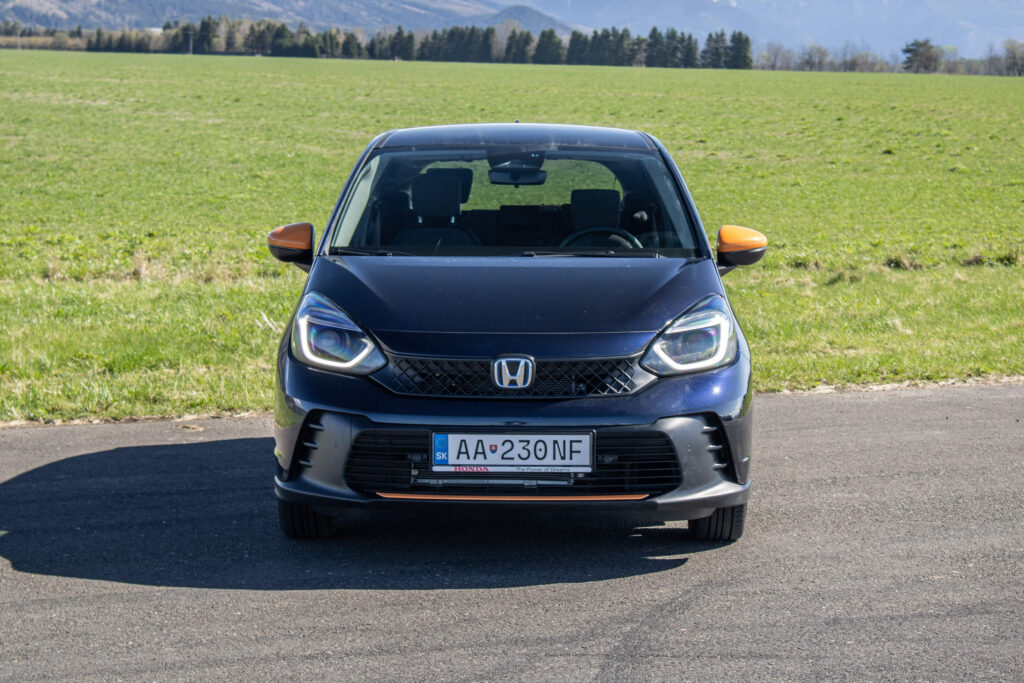 2025 Honda Jazz 1.5 i-MMD Hybrid test recenzia skúsenosti